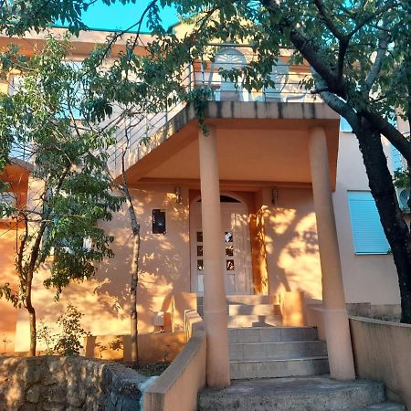 Apartmani Mia Rada Budva Buitenkant foto