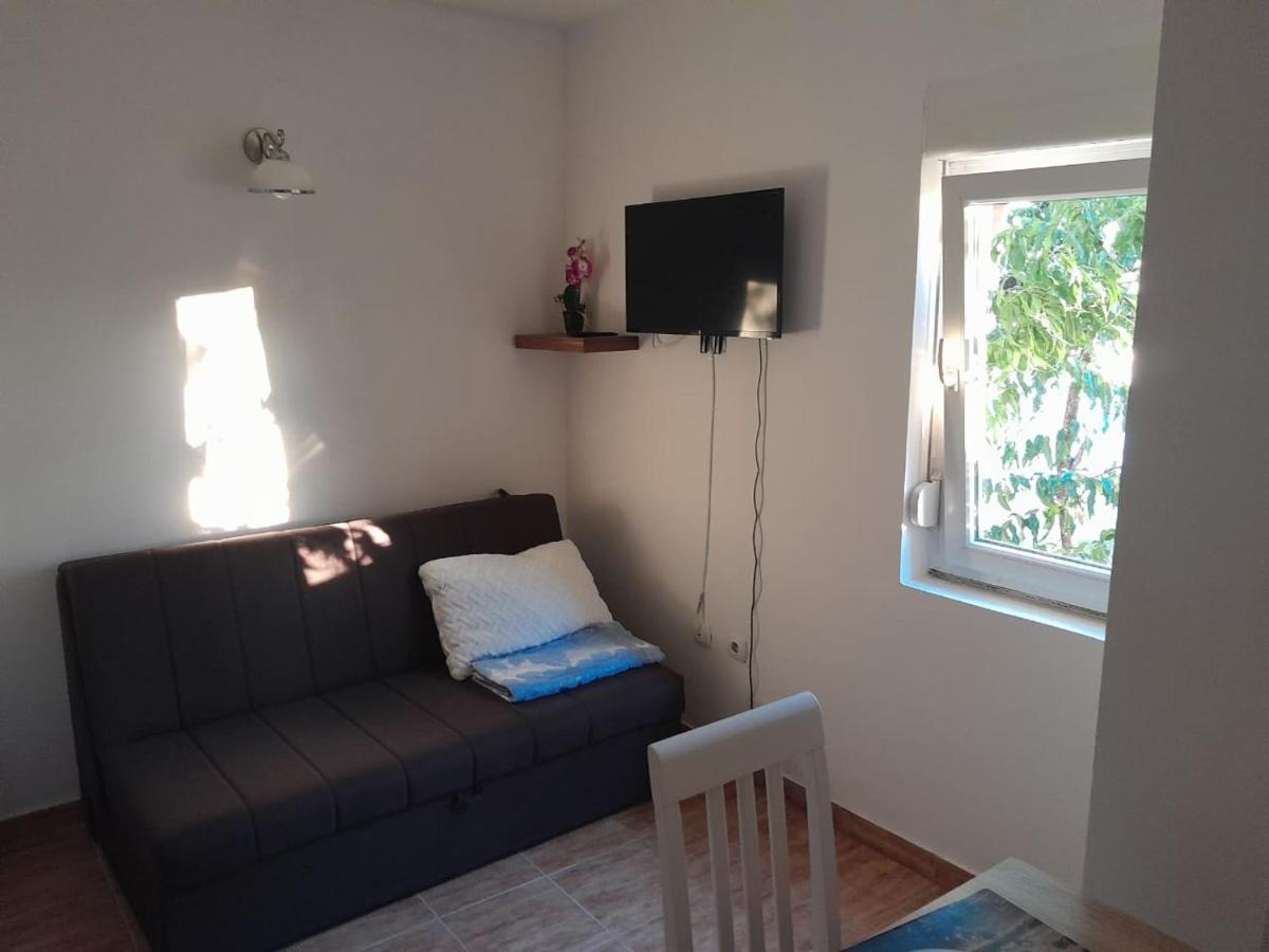 Apartmani Mia Rada Budva Buitenkant foto