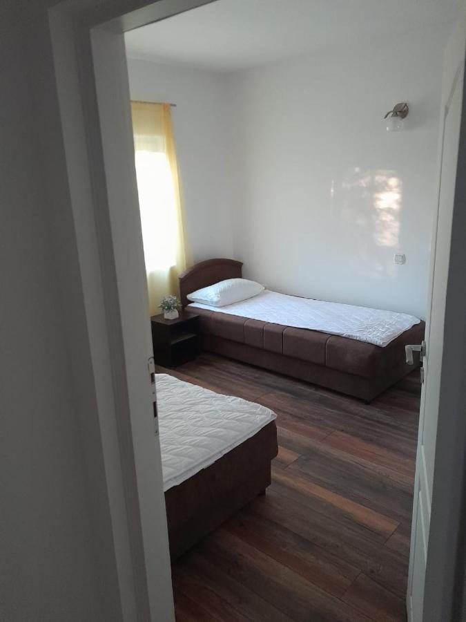Apartmani Mia Rada Budva Buitenkant foto