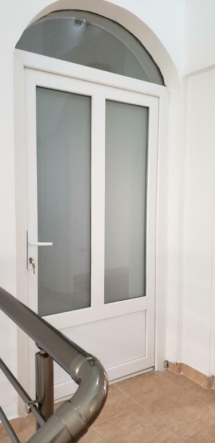 Apartmani Mia Rada Budva Buitenkant foto
