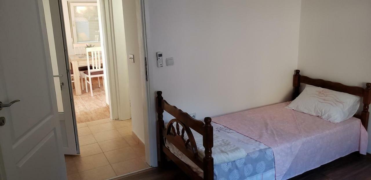 Apartmani Mia Rada Budva Buitenkant foto